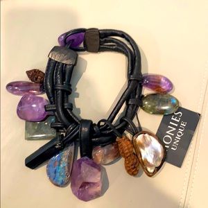 Monies necklace- NWT